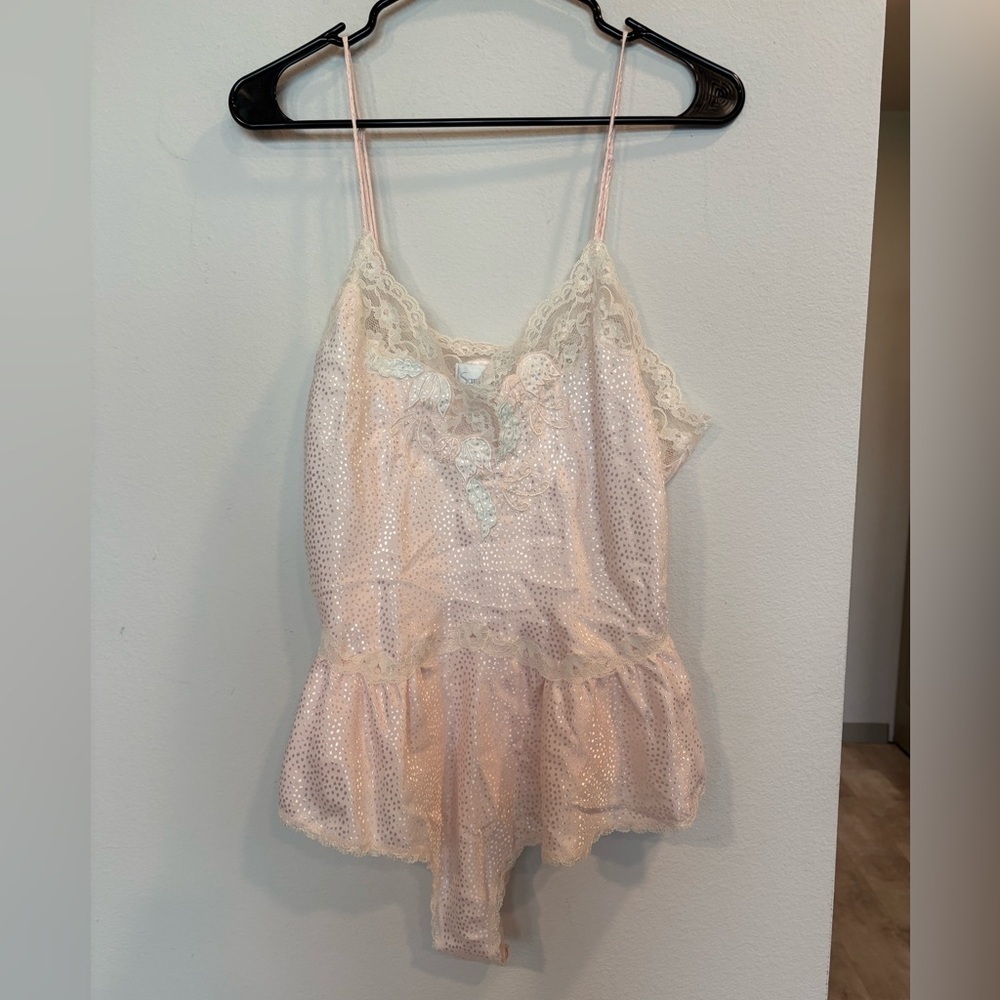 Vintage Sara Beth Lace Satin Lingerie Teddy Playsuit Snap Crotch